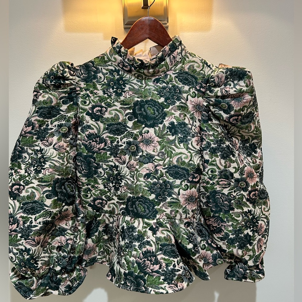 Floral Green and Cream Women's set